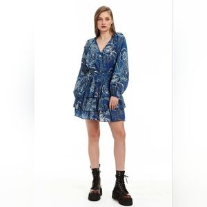 Love The Label Navy Floral Print Kiki Mini Dress In Indigo Girl Navy NWT